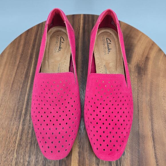 Clarks Shoes Women's 7 Wide Fuschia Pink Suede Leather Perforated Career Flats - Picture 5 of 7